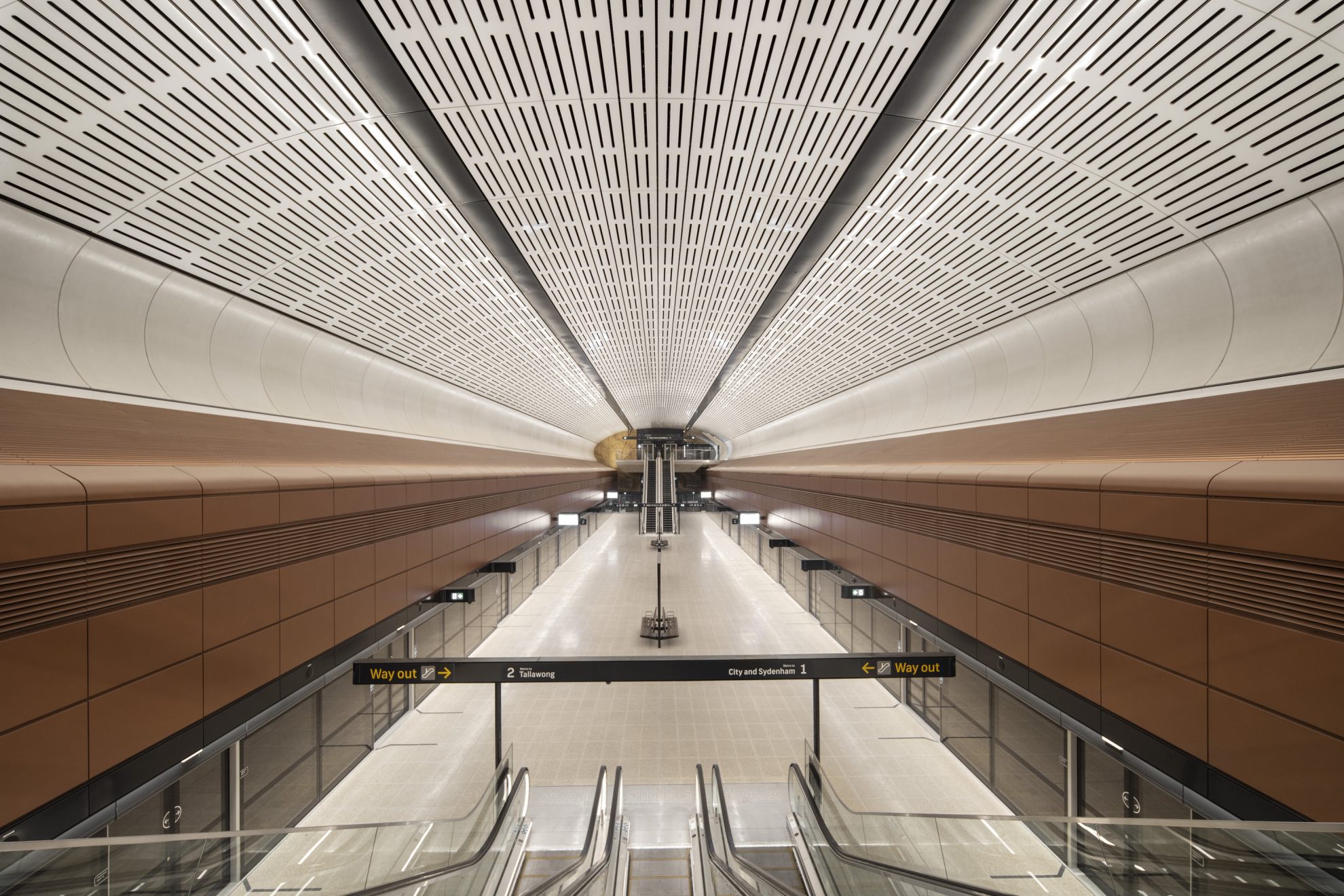 Victoria Cross Metro Station